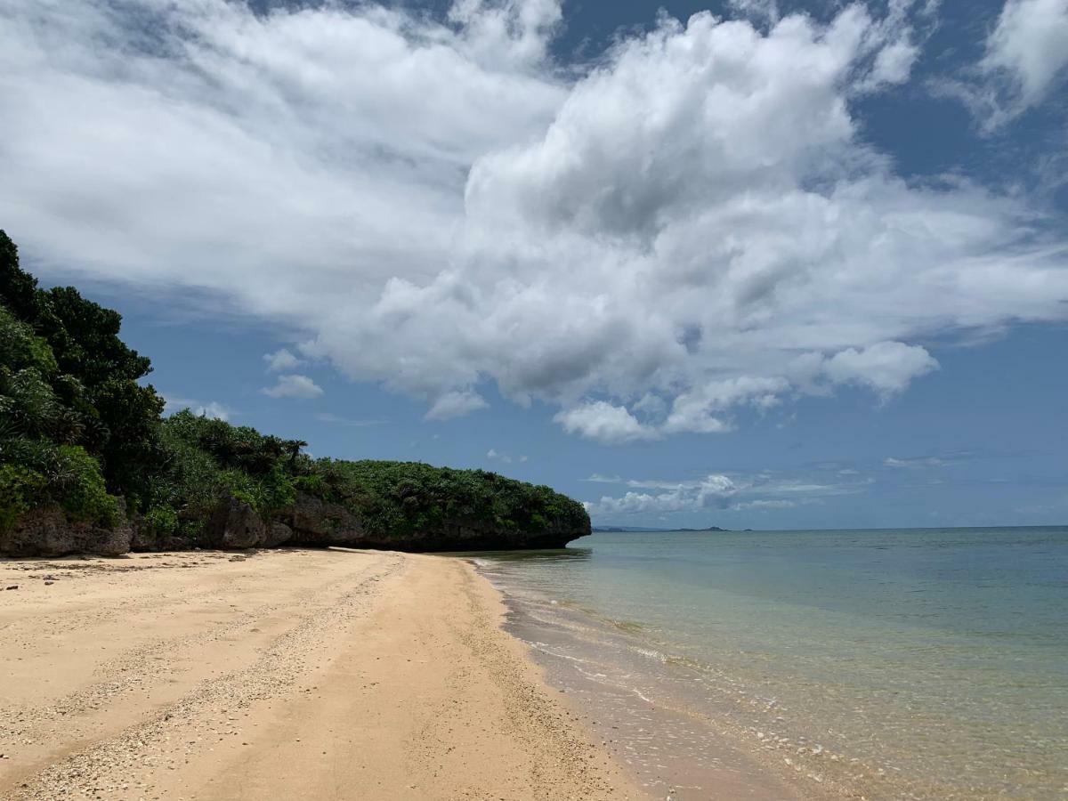 Villa Sound Of The Surf Ishigaki  Bagian luar foto