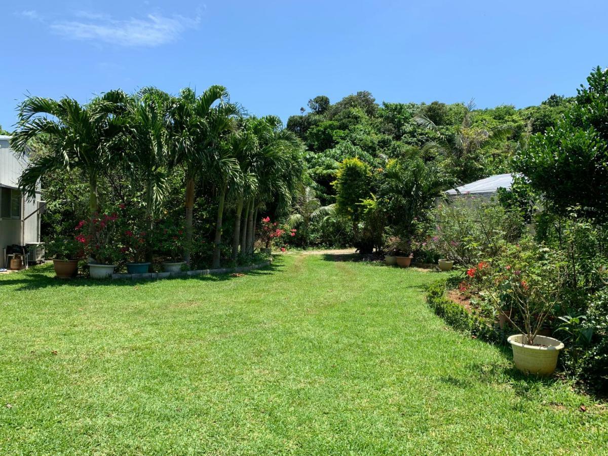 Villa Sound Of The Surf Ishigaki  Bagian luar foto