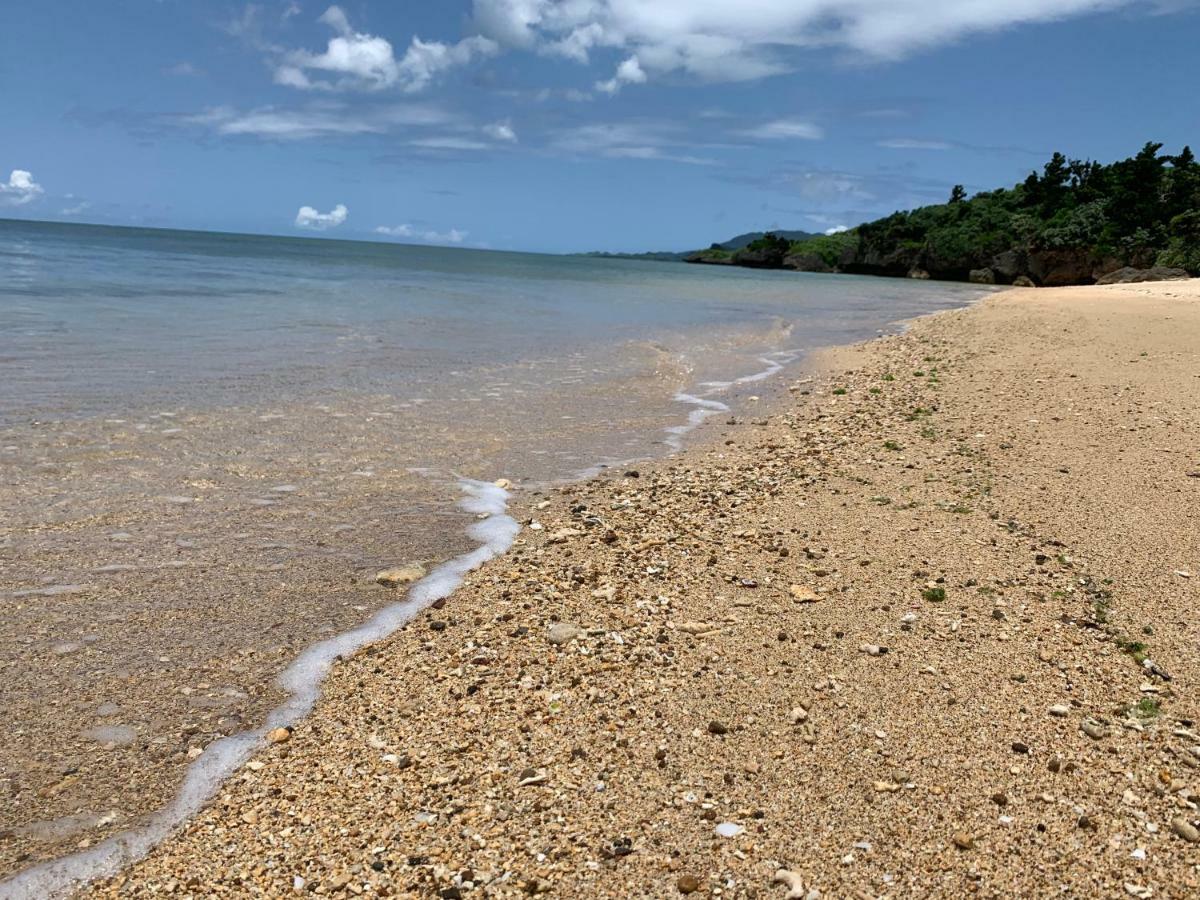 Villa Sound Of The Surf Ishigaki  Bagian luar foto